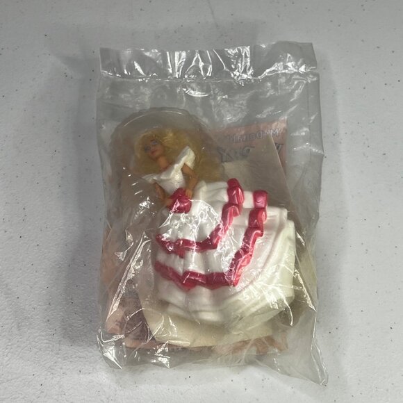 Vintage 1992 McDonalds Happy Meal Secret Hearts Barbie Toy - Picture 2 of 4